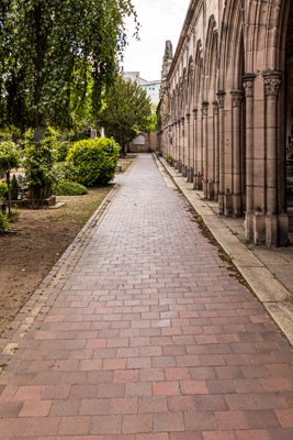 Johannisfriedhof
